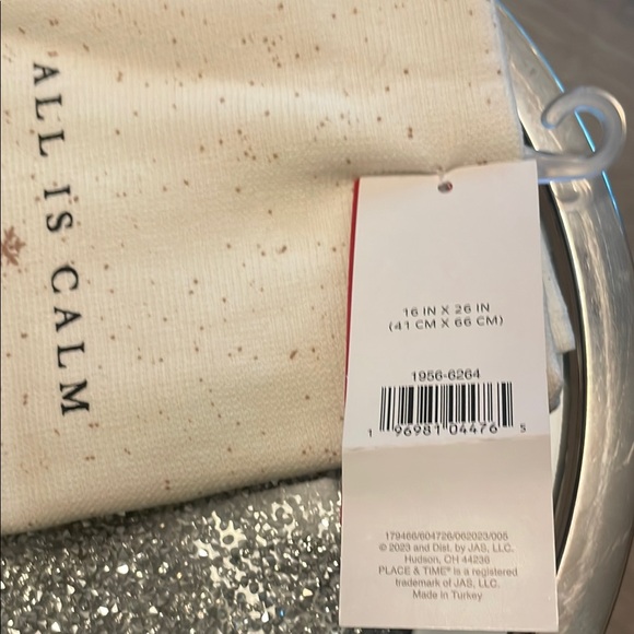 NWT ☺️⭐️ Calm & Bright Kitchen Towel (1) - Picture 4 of 4